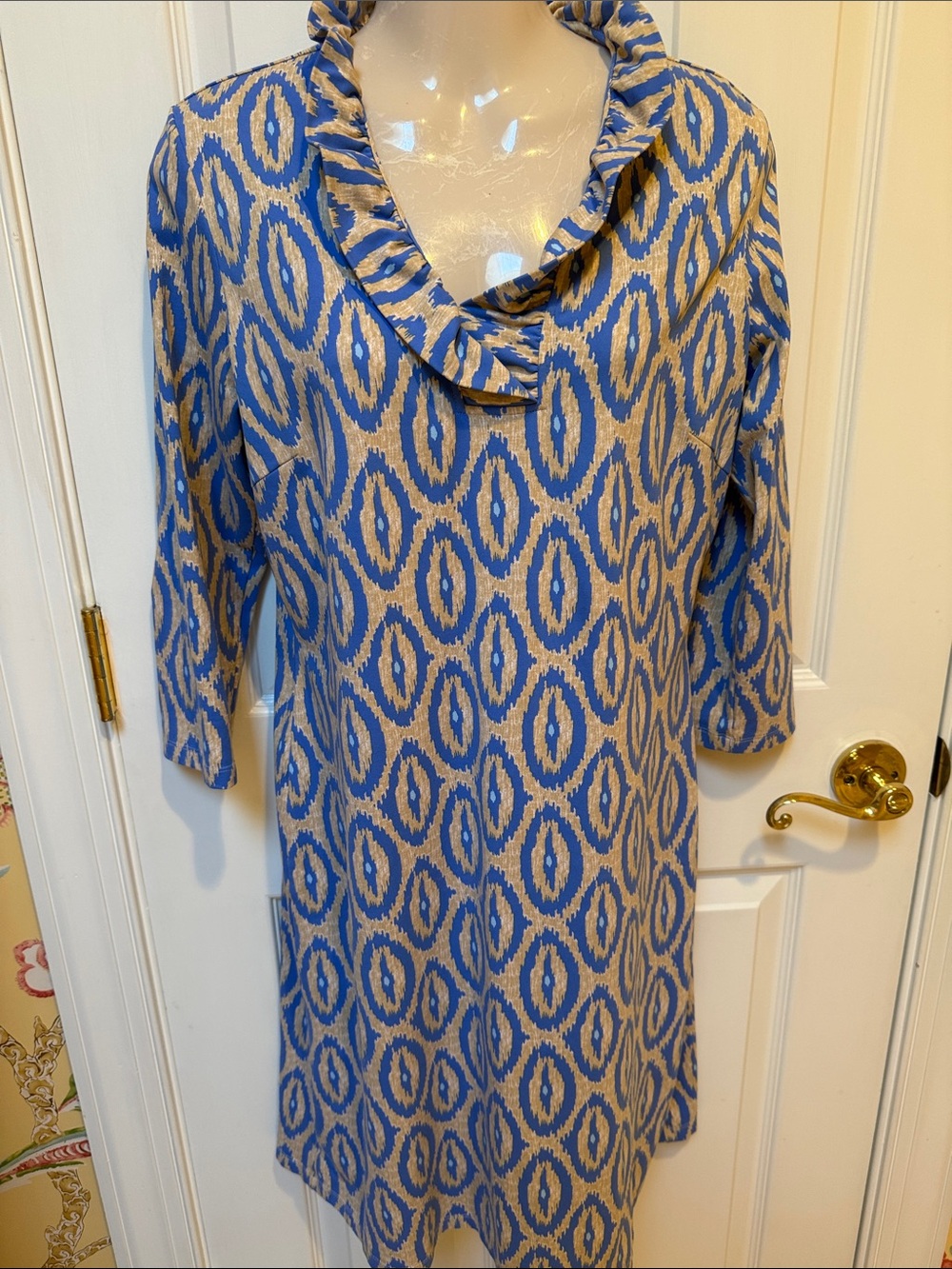 J. McLaughlin Blue & Cream Ikat Print Ruffle Collar Dress